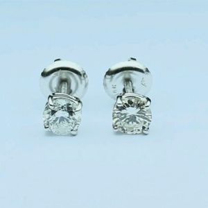 SOLD OFFERUP 14k white gold 1ct natural earth minded diamond studs.